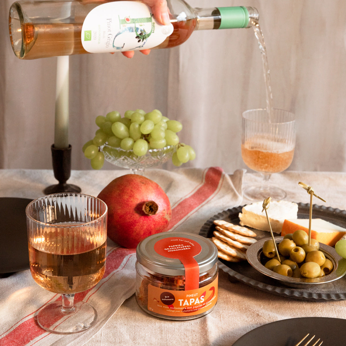 Tapas | pot | Muhammara