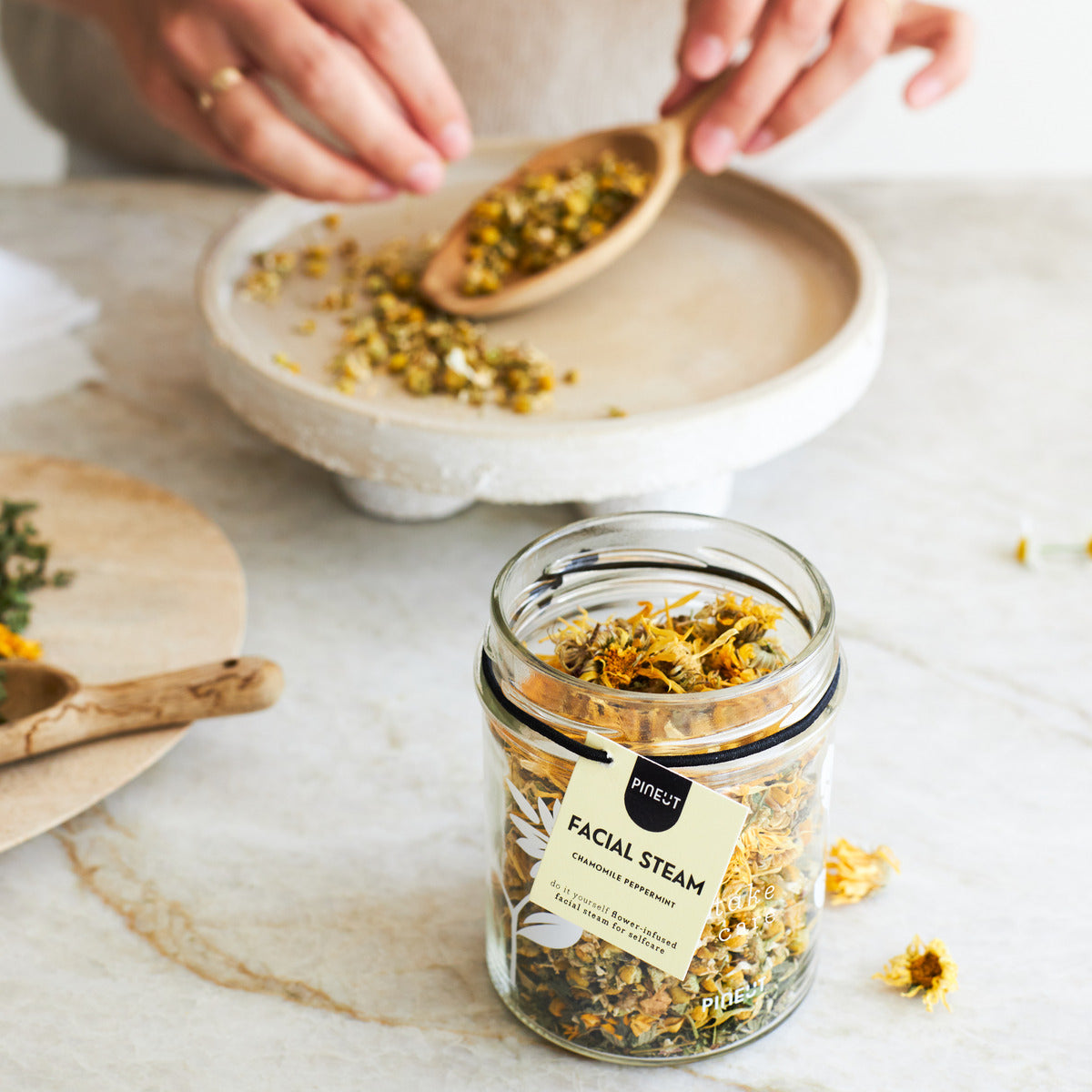 Facial Steam Rose & Hibiscus | Pot | HomeSpa | Rituel vapeur visage naturel & purifiant