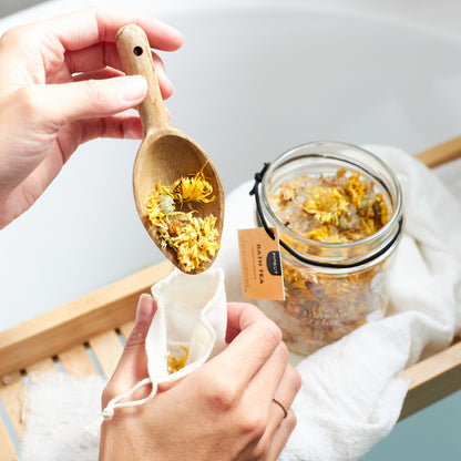 Thé de bain Jasmin & Calendula | Pot | HomeSpa | Rituel apaisant & parfum floral