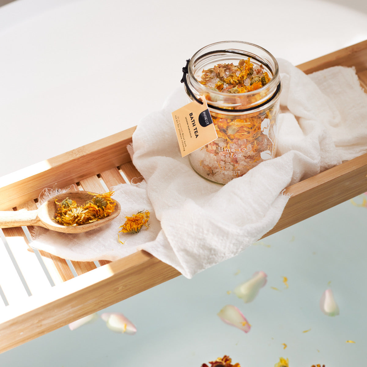 Thé de bain Jasmin & Calendula | Pot | HomeSpa | Rituel apaisant & parfum floral