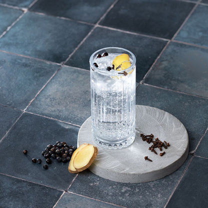 Coffret cadeau Gin Snippers | Bouteille 350 ml avec copeaux de fût de chêne + 2 verres | Transformez votre gin en gin ambré | Cadeau premium