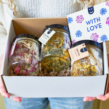 Coffret cadeau HomeSpa | Kit bien-être relaxant | Bain de pieds, thé de bain & vapeur faciale