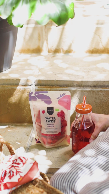 Watertwist Fraise & Hibiscus BIO | Recharge eau fruitée botanique | Sans sucre, 100 % naturel | Boisson rafraîchissante